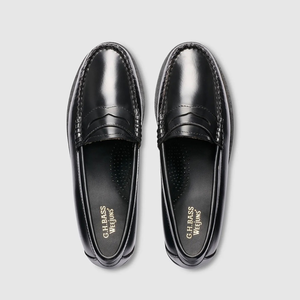 G.H. Bass Weejun Whitney Loafer - Excellent condition - worn 1-2x - leather